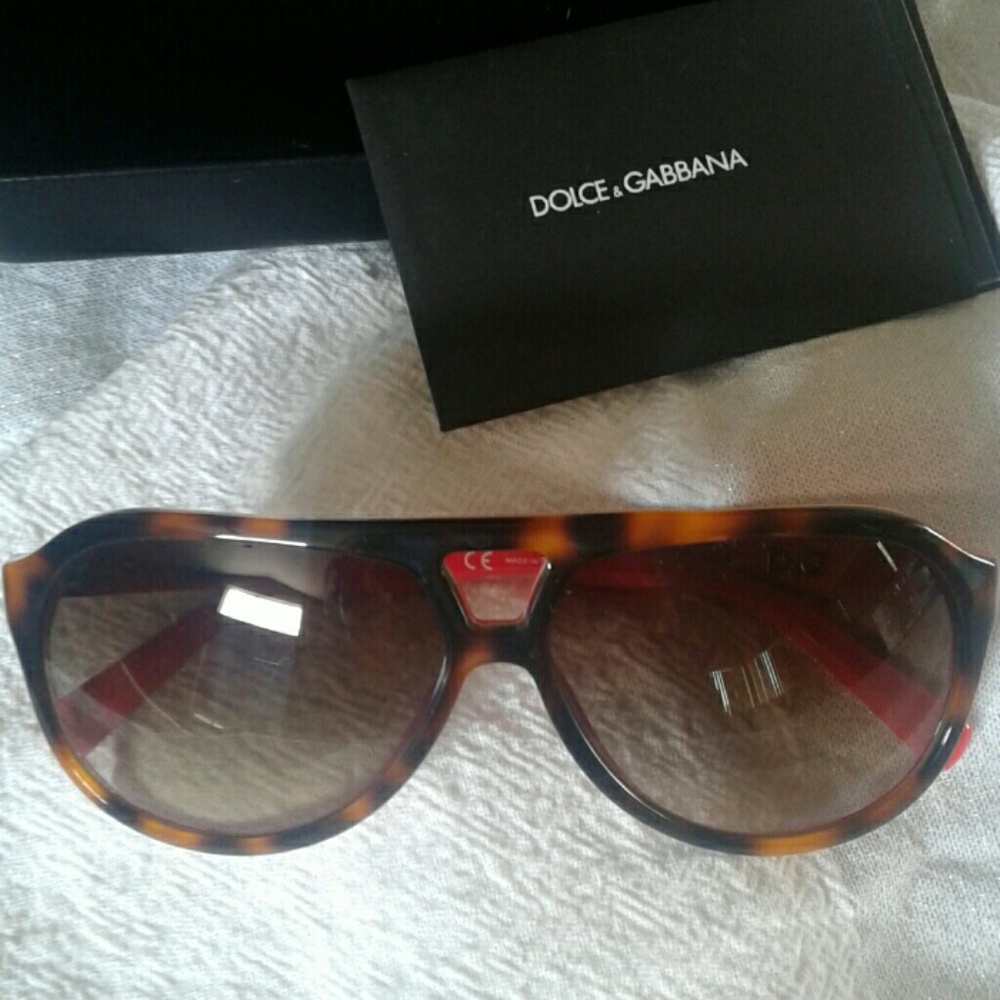 Dolce&Gabbana aviator sunglases